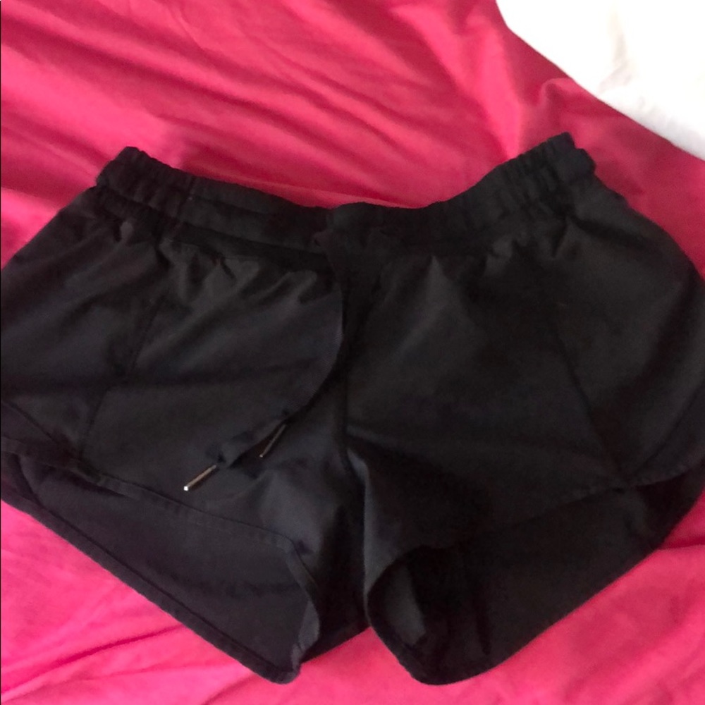 Lululemon Hotty Hot short size 6